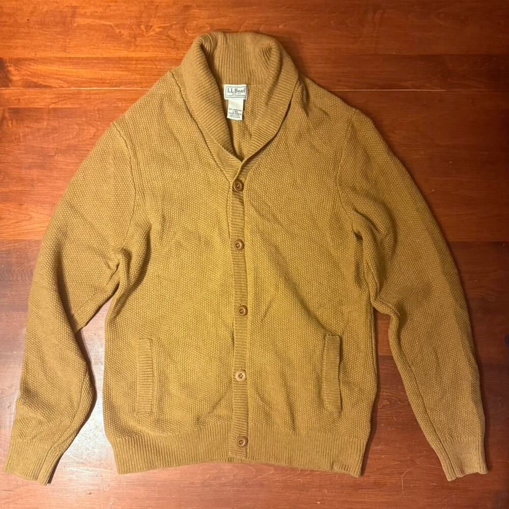 L.L.Bean Lambswool golden brown cardigan Size L